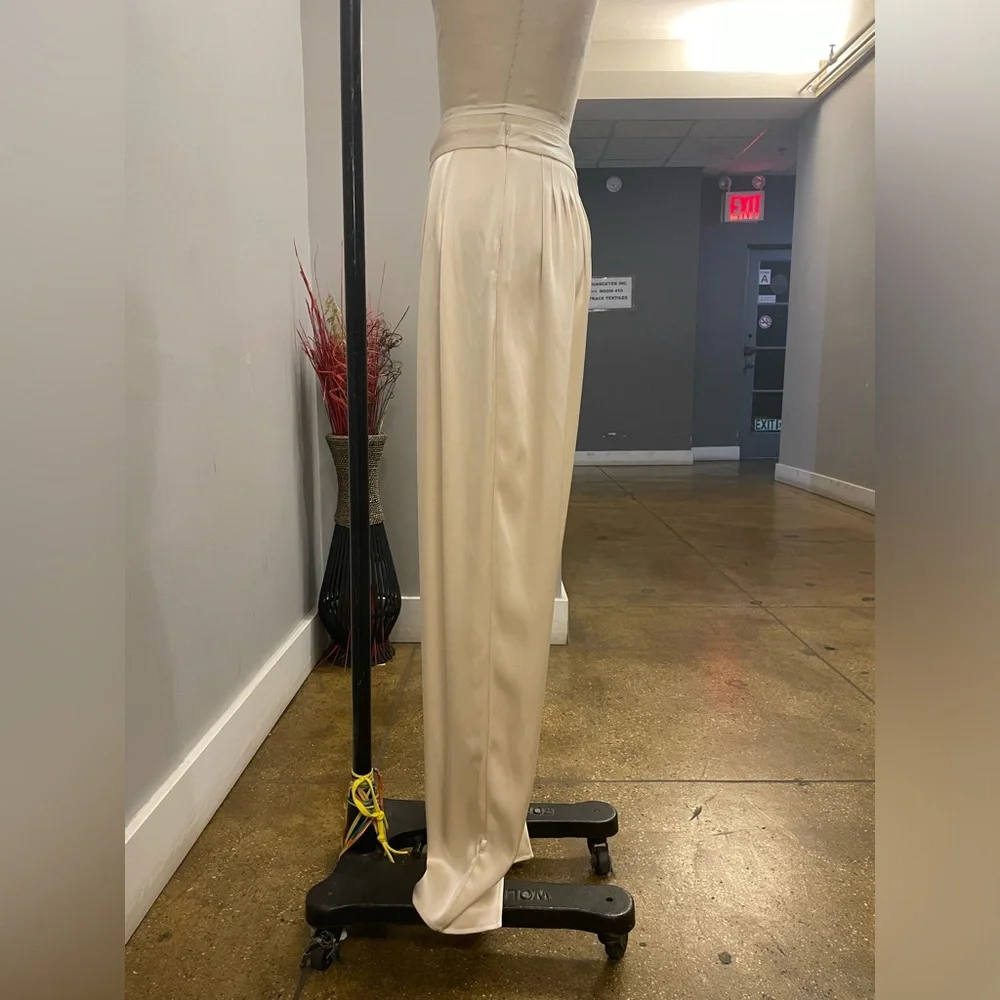 Contessa Mills Silk Pants - Picture 4 of 7